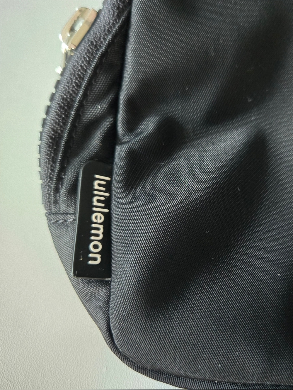 Lululemon Athletica Women's Black Belt Bag - Picture 5 of 14